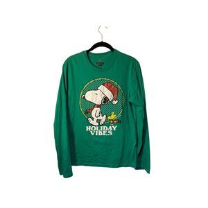 Family fun, snoopy, Charlie Brown Holiday vibes, long sleeve T-shirt S/S